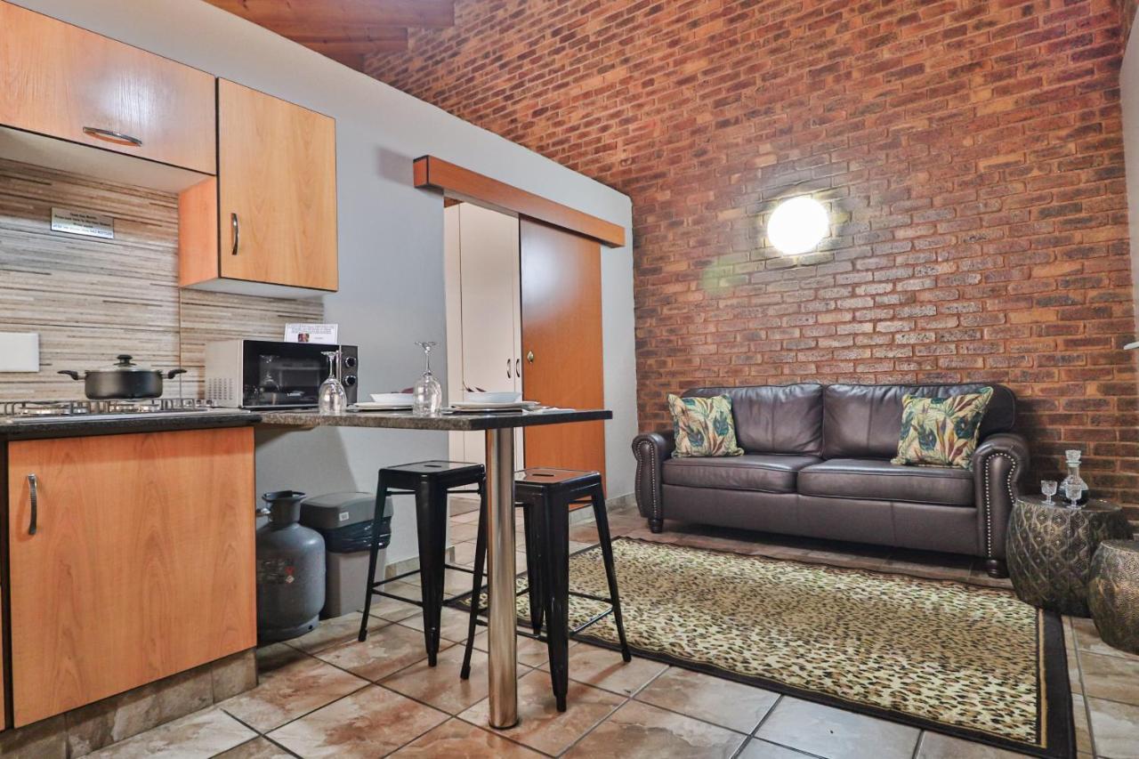 Rudman Townhouses Self-Catering Accommodation Boksburg Buitenkant foto