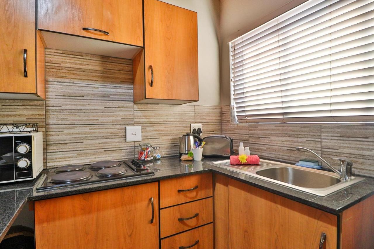 Rudman Townhouses Self-Catering Accommodation Boksburg Buitenkant foto