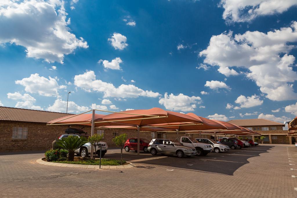 Rudman Townhouses Self-Catering Accommodation Boksburg Buitenkant foto